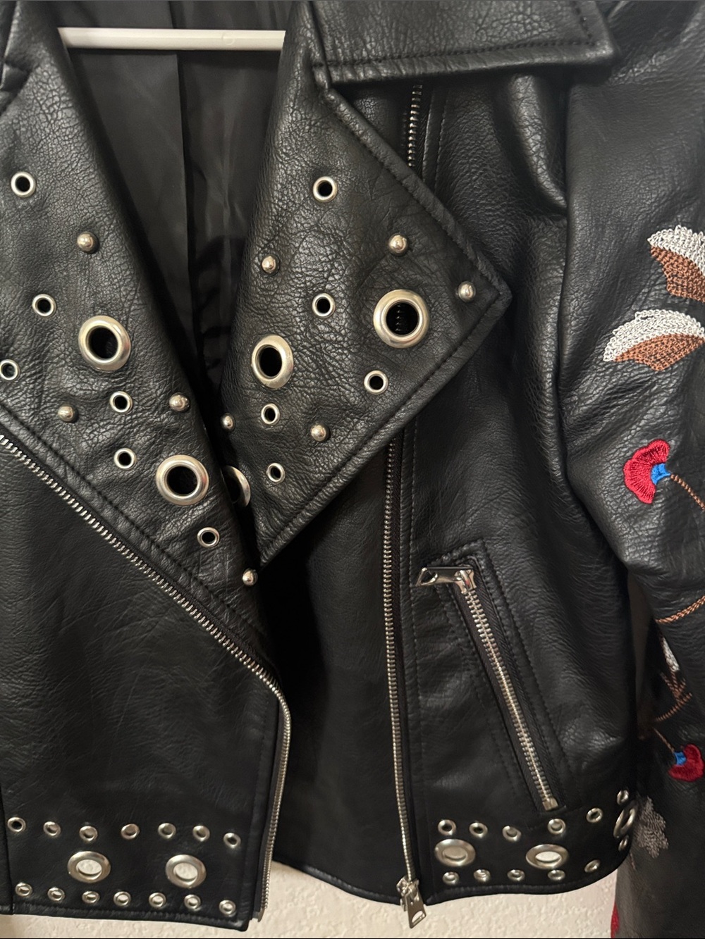Romeo & Juliet Couture embroidered Faux Leather JACKET - Picture 3 of 6